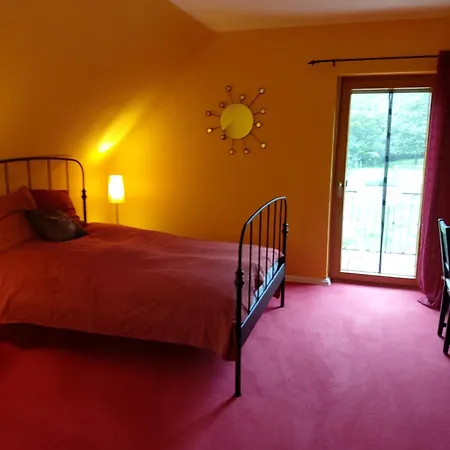 Kemenate Zimmer Gechaichnishof 7Born Maring-Noviand Exterior photo